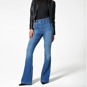 Spanx Flare Jeans in vintage indigo